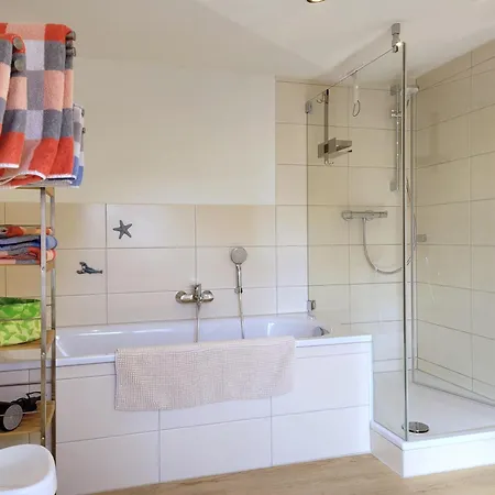 Διαμέρισμα Glueck In Der Stadt *